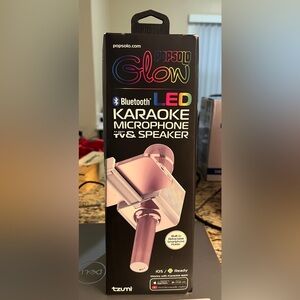 Pop Solo Glow Bluetooth LED  Karaoke 2-IN-1 Microphone & Speaker Rose Gold